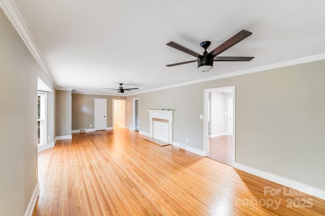 5600 Riviere Drive, Charlotte, NC 28211