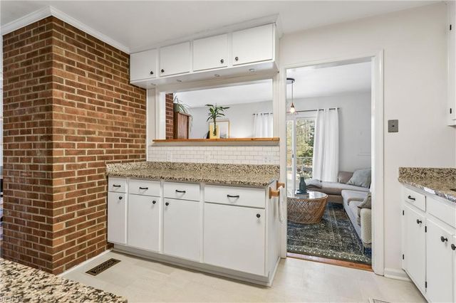 12 Autumn E, Williamsburg, VA 23188