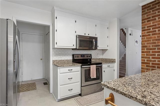 12 Autumn E, Williamsburg, VA 23188