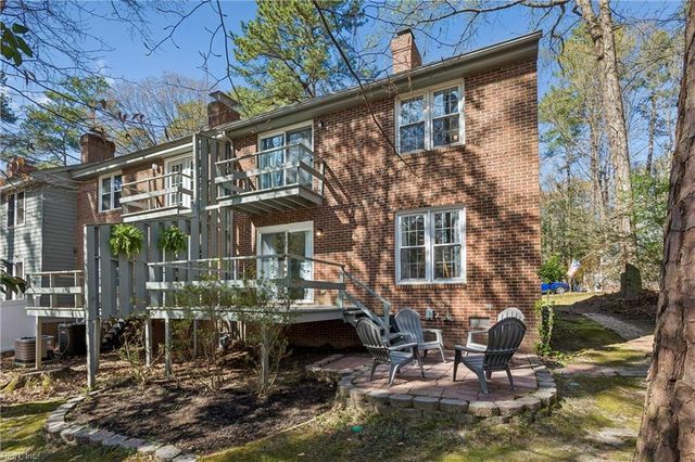 12 Autumn E, Williamsburg, VA 23188