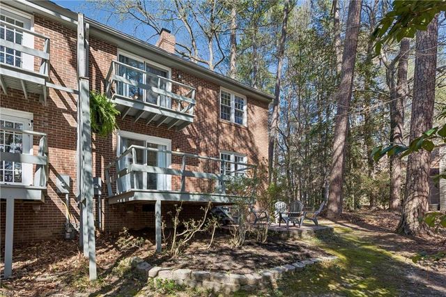 12 Autumn E, Williamsburg, VA 23188