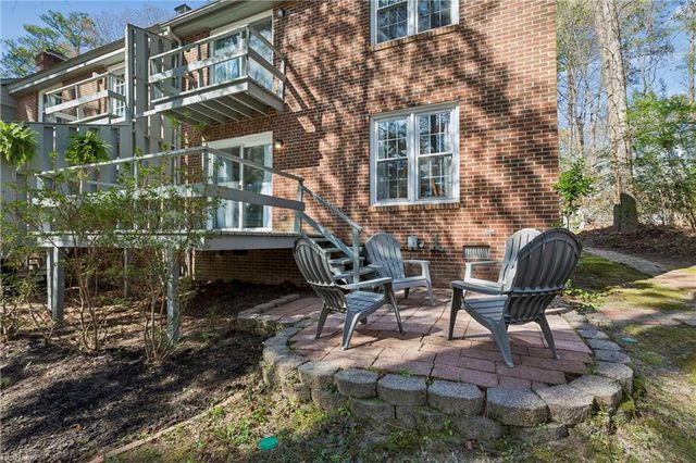 12 Autumn E, Williamsburg, VA 23188