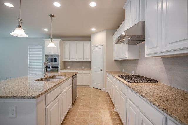 3416 Damsel Sauvage Lane, Lewisville, TX 75056