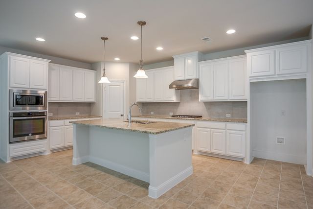 3416 Damsel Sauvage Lane, Lewisville, TX 75056