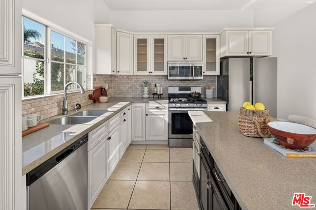 1636 Wellesley Avenue, Los Angeles, CA 90025