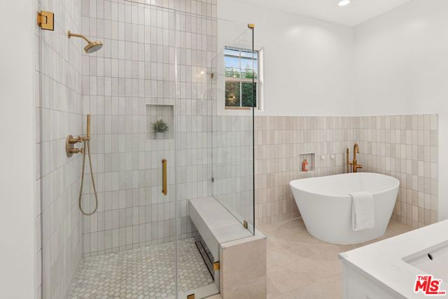 1636 Wellesley Avenue, Los Angeles, CA 90025