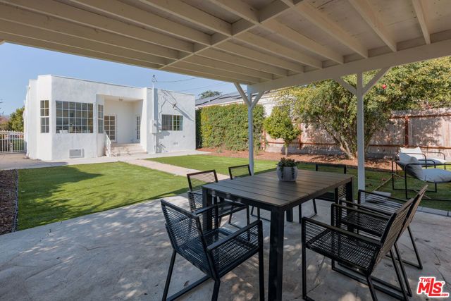 1636 Wellesley Avenue, Los Angeles, CA 90025