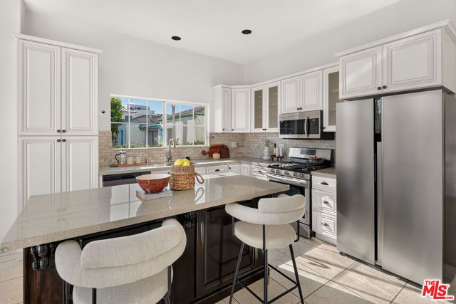 1636 Wellesley Avenue, Los Angeles, CA 90025