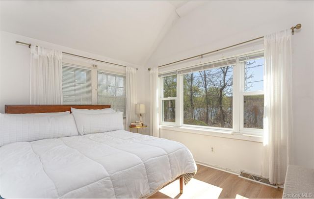 10 Waterford Road, Patterson, NY 12563