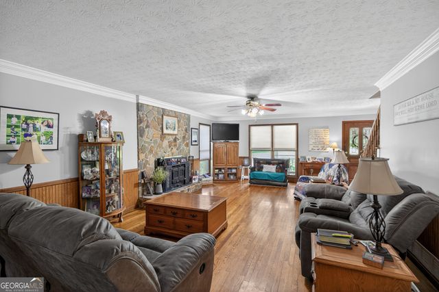 211 Little New York Road, Carrollton, GA 30116