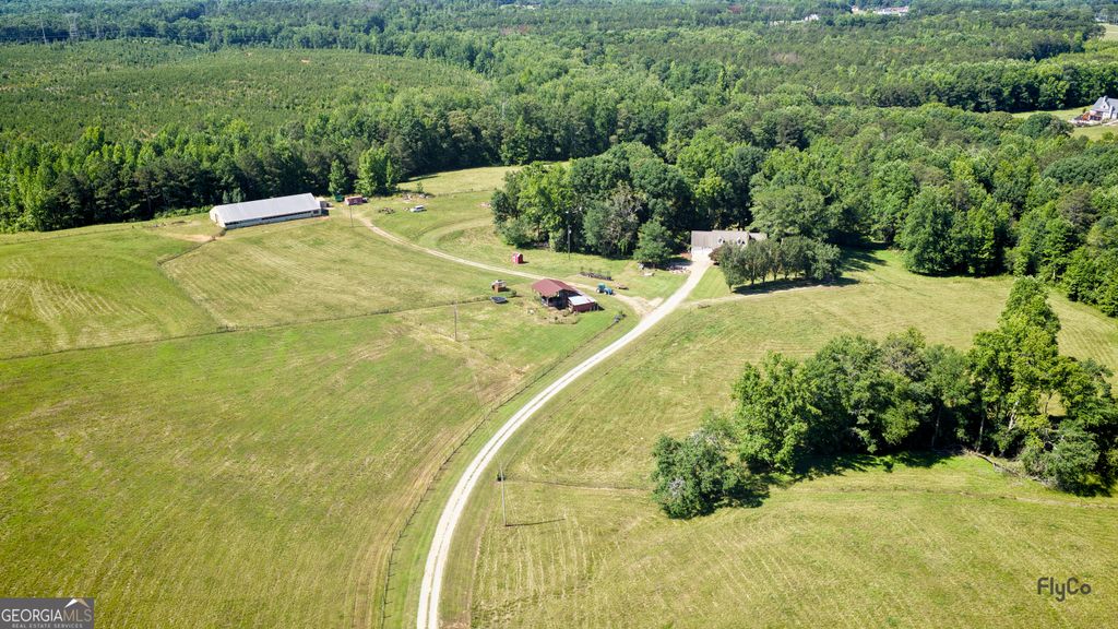 211 Little New York Road, Carrollton, GA 30116