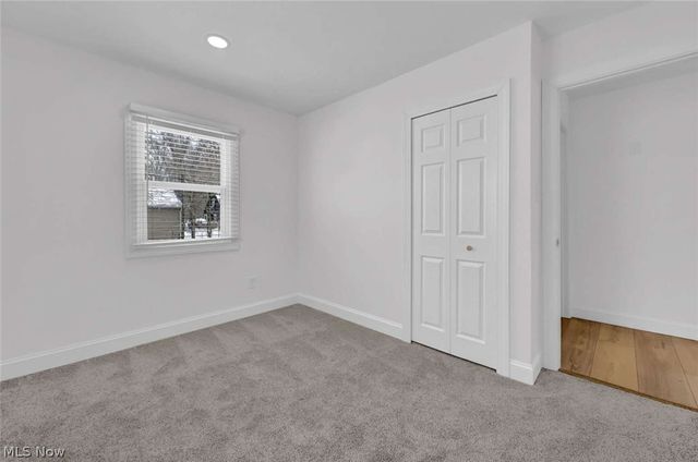 359 Dellwood Road, Avon Lake, OH 44012