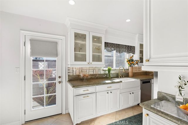 625 Camino Real, Redondo Beach, CA 90277