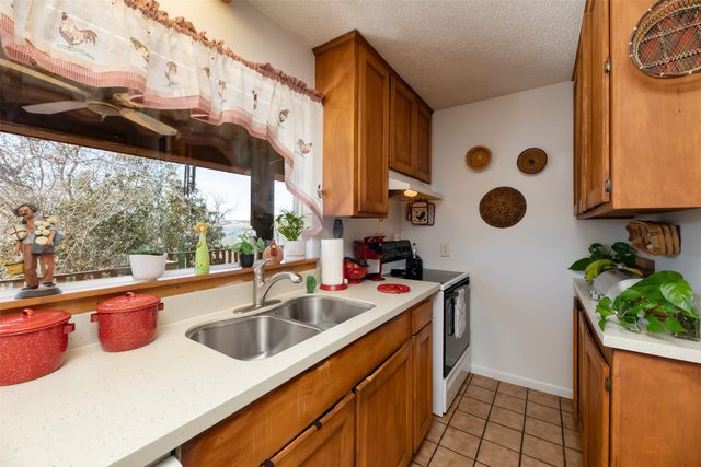 920 E Lake Drive, Willow Park, TX 76087