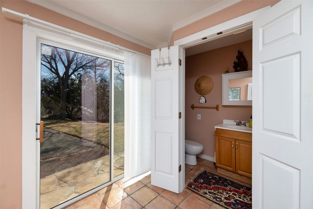 920 E Lake Drive, Willow Park, TX 76087