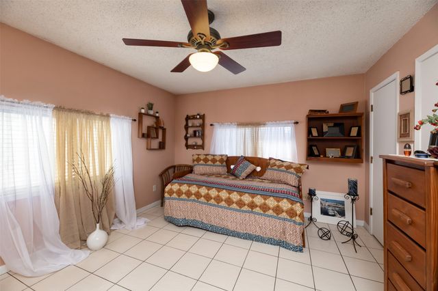 920 E Lake Drive, Willow Park, TX 76087