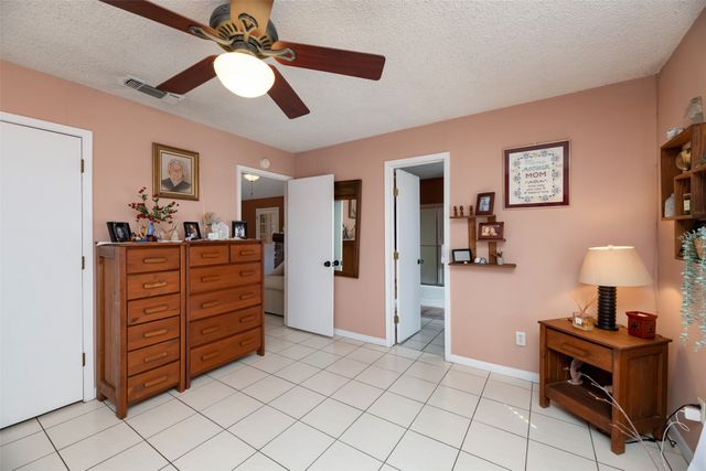 920 E Lake Drive, Willow Park, TX 76087