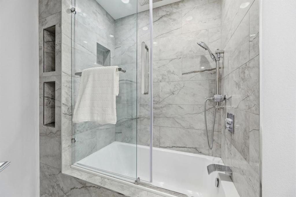 Image 13 of property listing at 2040 Main Street 132, Santa Clara, CA 95050