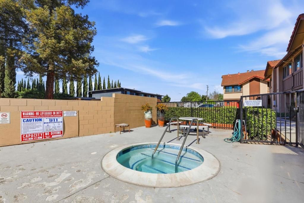 Image 18 of property listing at 2040 Main Street 132, Santa Clara, CA 95050