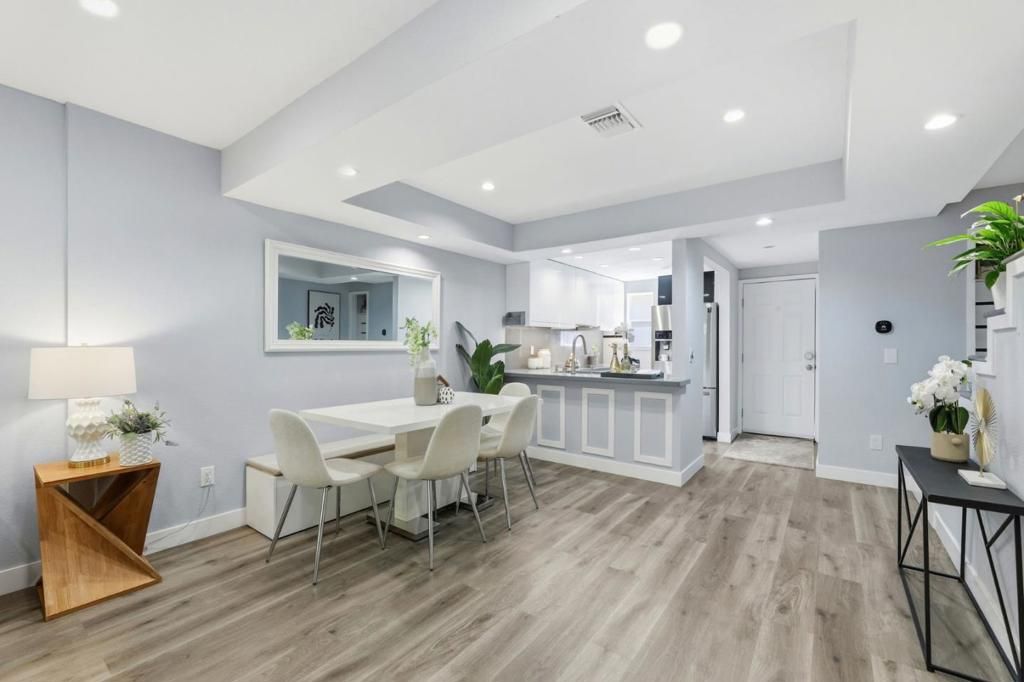 Image 5 of property listing at 2040 Main Street 132, Santa Clara, CA 95050