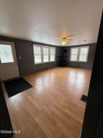 6144 St Rt 9N, Corinth, NY 12822