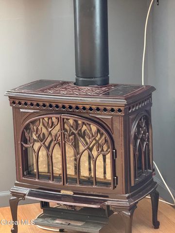 6144 St Rt 9N, Corinth, NY 12822