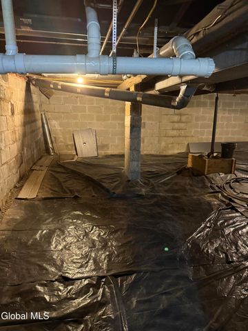 6144 St Rt 9N, Corinth, NY 12822