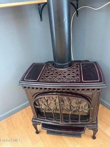 6144 St Rt 9N, Corinth, NY 12822