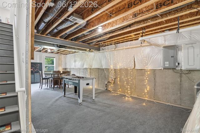 6134 Fieldstone Circle, South Lyon, MI 48178