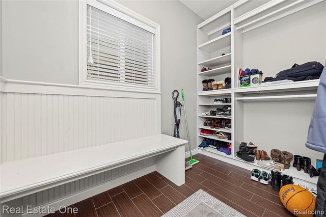 13759 Grandeur Avenue, Shelby Twp, MI 48315