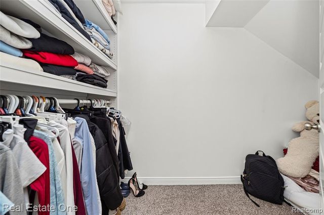 13759 Grandeur Avenue, Shelby Twp, MI 48315