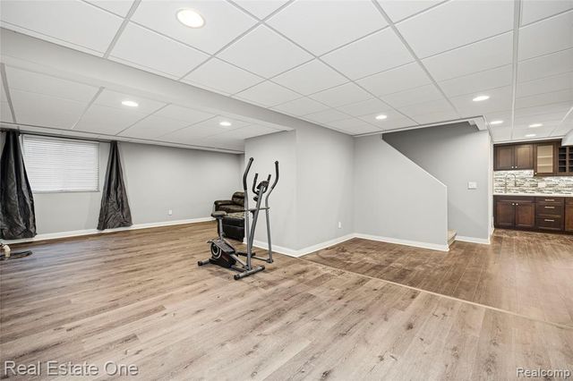 13759 Grandeur Avenue, Shelby Twp, MI 48315