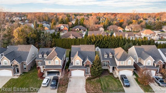 13759 Grandeur Avenue, Shelby Twp, MI 48315