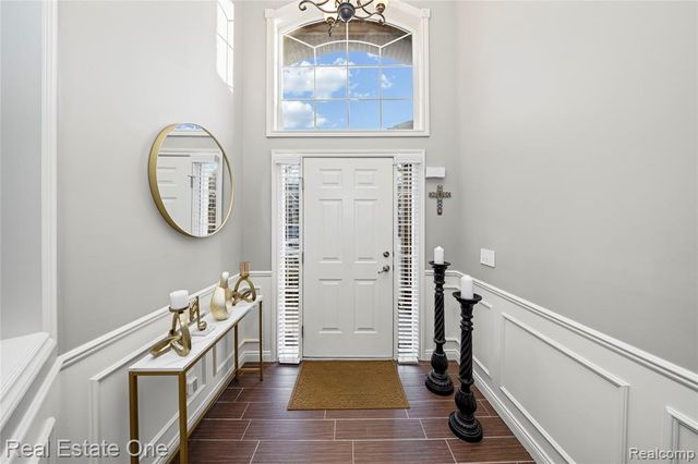 13759 Grandeur Avenue, Shelby Twp, MI 48315