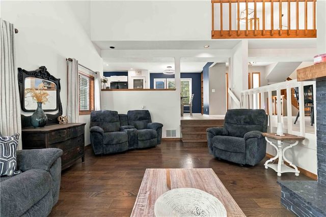 40 Branchwood Drive, Bella Vista, AR 72715