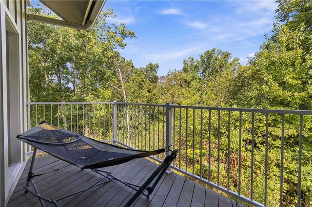 40 Branchwood Drive, Bella Vista, AR 72715