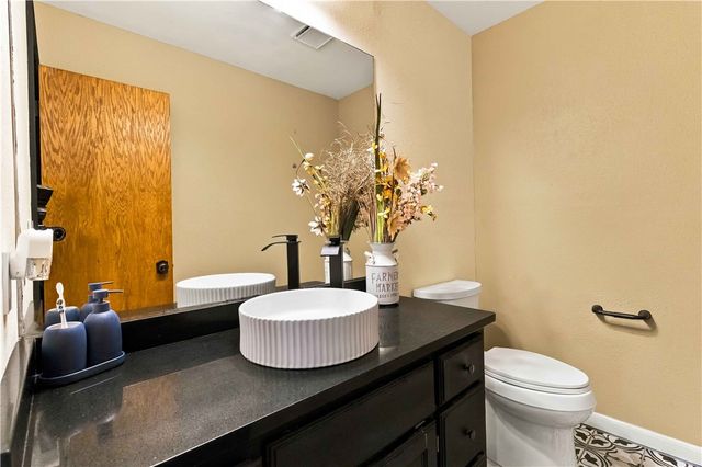 40 Branchwood Drive, Bella Vista, AR 72715