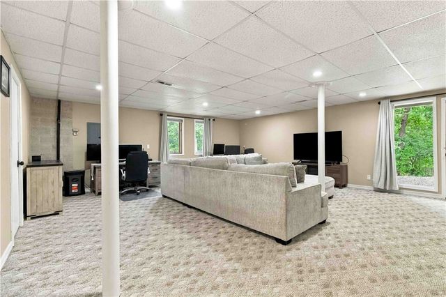 40 Branchwood Drive, Bella Vista, AR 72715