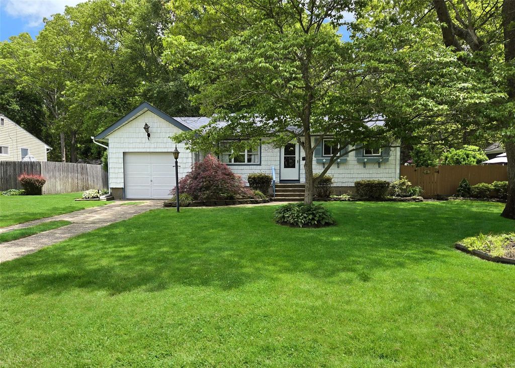 54 Indian Head Drive, Sayville, NY 11782