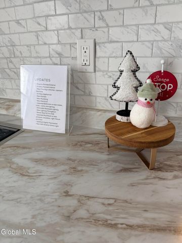 21 Hovey Avenue, Hoosick Falls, NY 12090