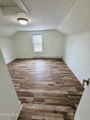 21 Hovey Avenue, Hoosick Falls, NY 12090