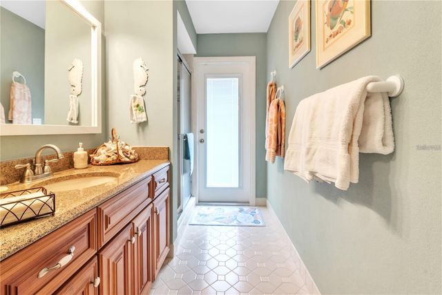 2715 MONTAGUE COURT E, Clearwater, FL 33761