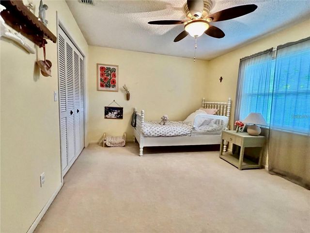 2715 MONTAGUE COURT E, Clearwater, FL 33761