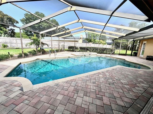 2715 MONTAGUE COURT E, Clearwater, FL 33761