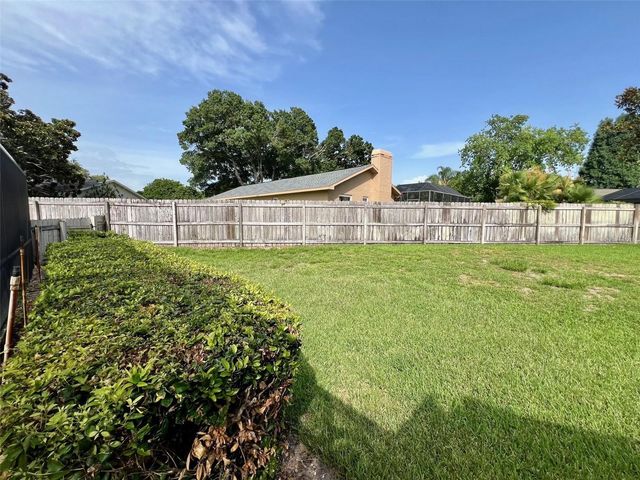 2715 MONTAGUE COURT E, Clearwater, FL 33761