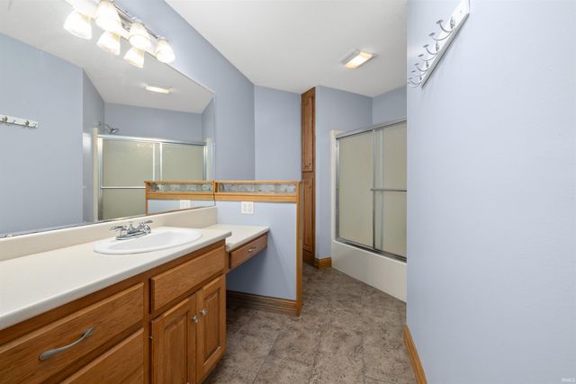 1201 Phaeton Way, Auburn, IN 46706