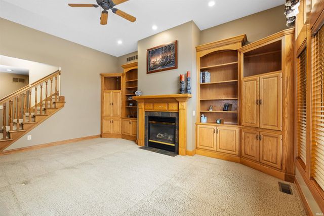 1201 Phaeton Way, Auburn, IN 46706