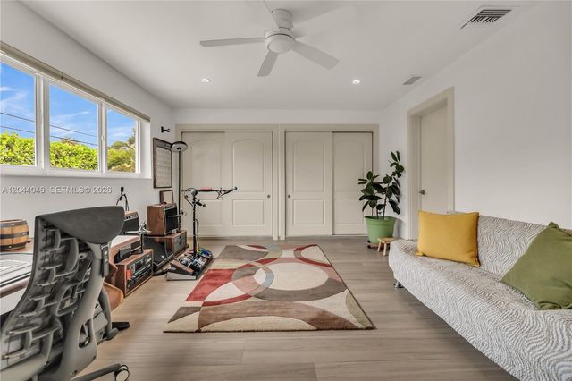 2820 NE 40th Court, Fort Lauderdale, FL 33308