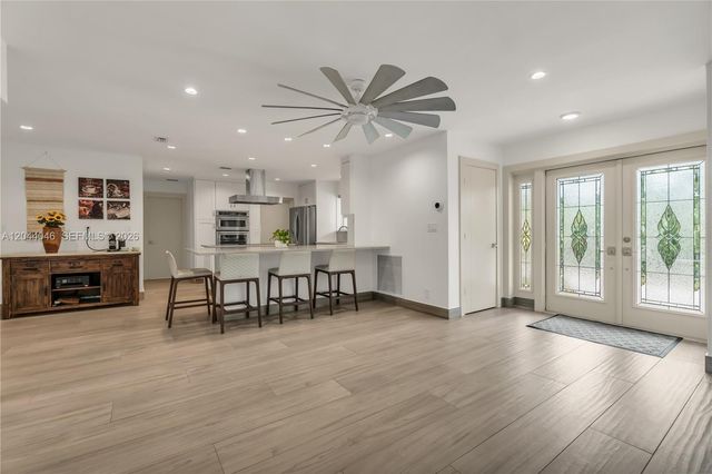 2820 NE 40th Court, Fort Lauderdale, FL 33308