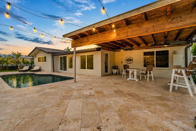 2820 NE 40th Court, Fort Lauderdale, FL 33308